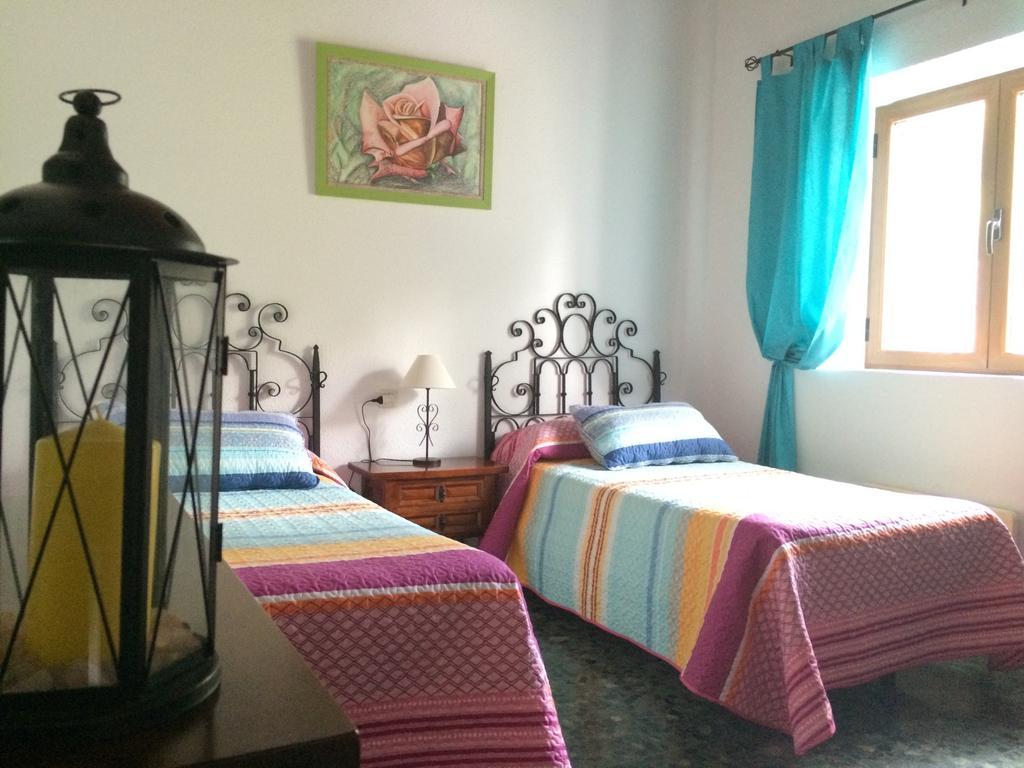 Alojamiento Rural Economato Pozo Alcon Room photo